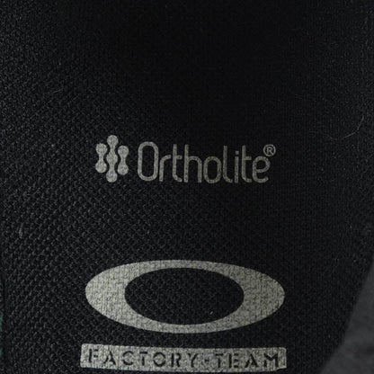 オークリー Ortholite スニーカー
