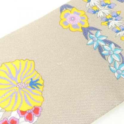 エルメス BRIDES DE GALA FLEURS シルクスカーフ