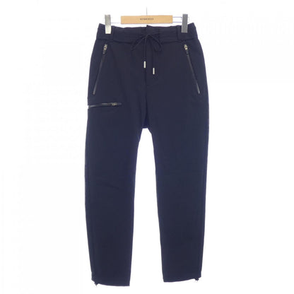 サカイ Nylon Stretch Water Repellent パンツ