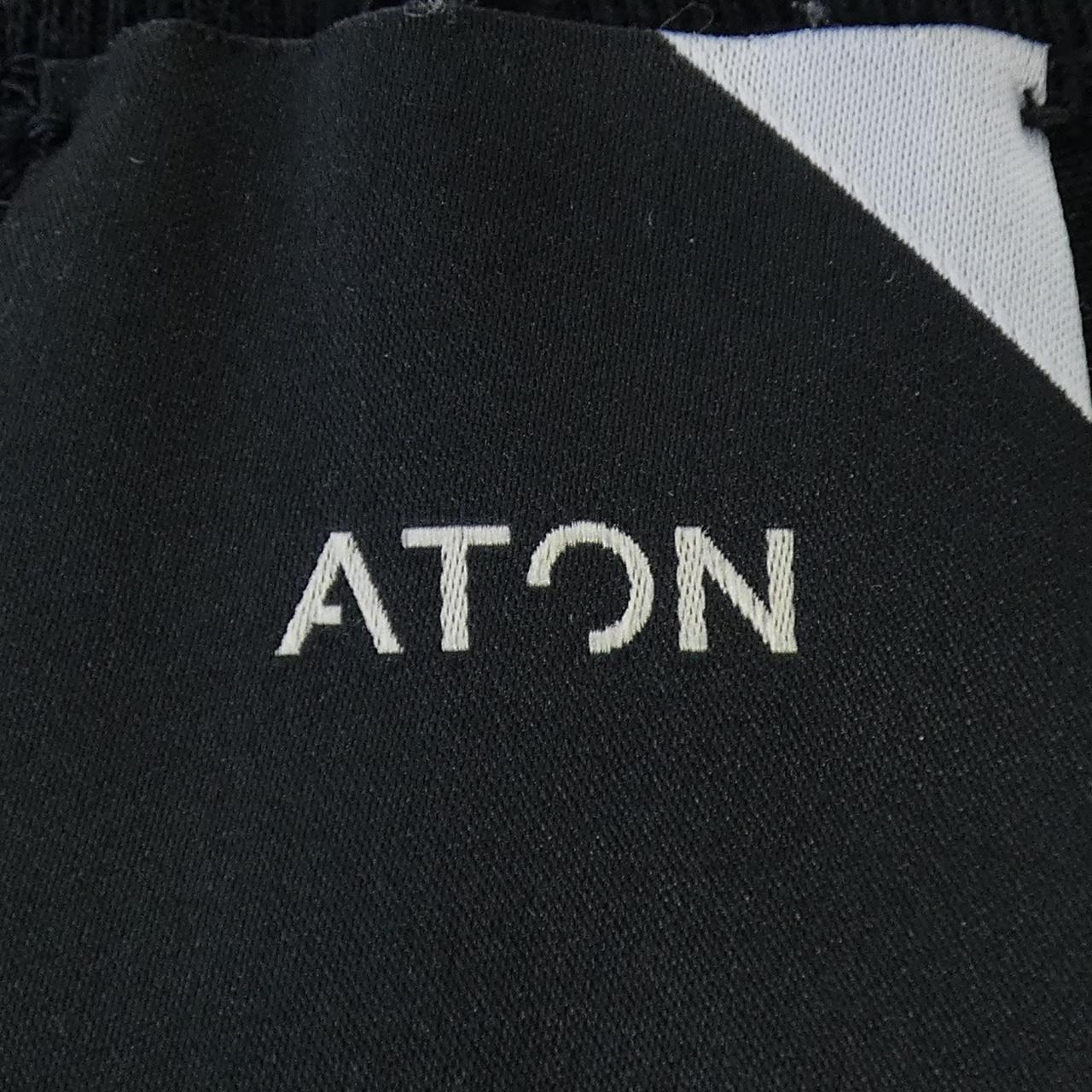 エイトン コットンTシャツ
