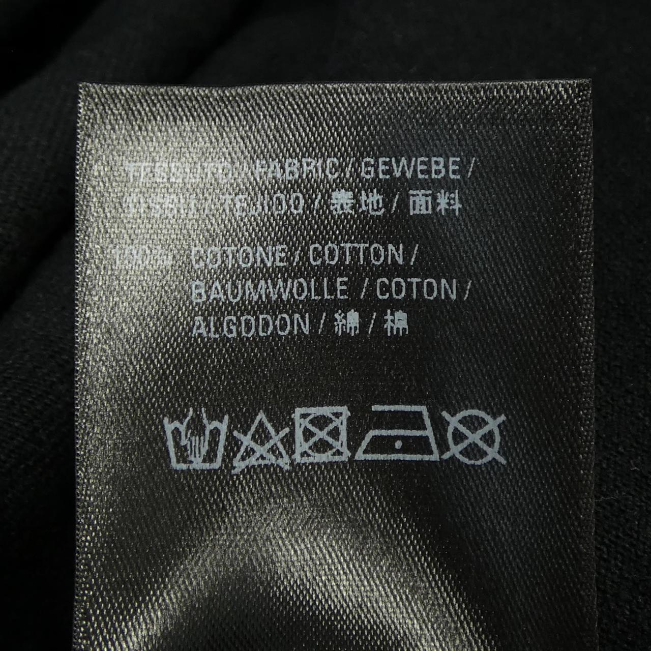 バレンシアガ Tシャツ