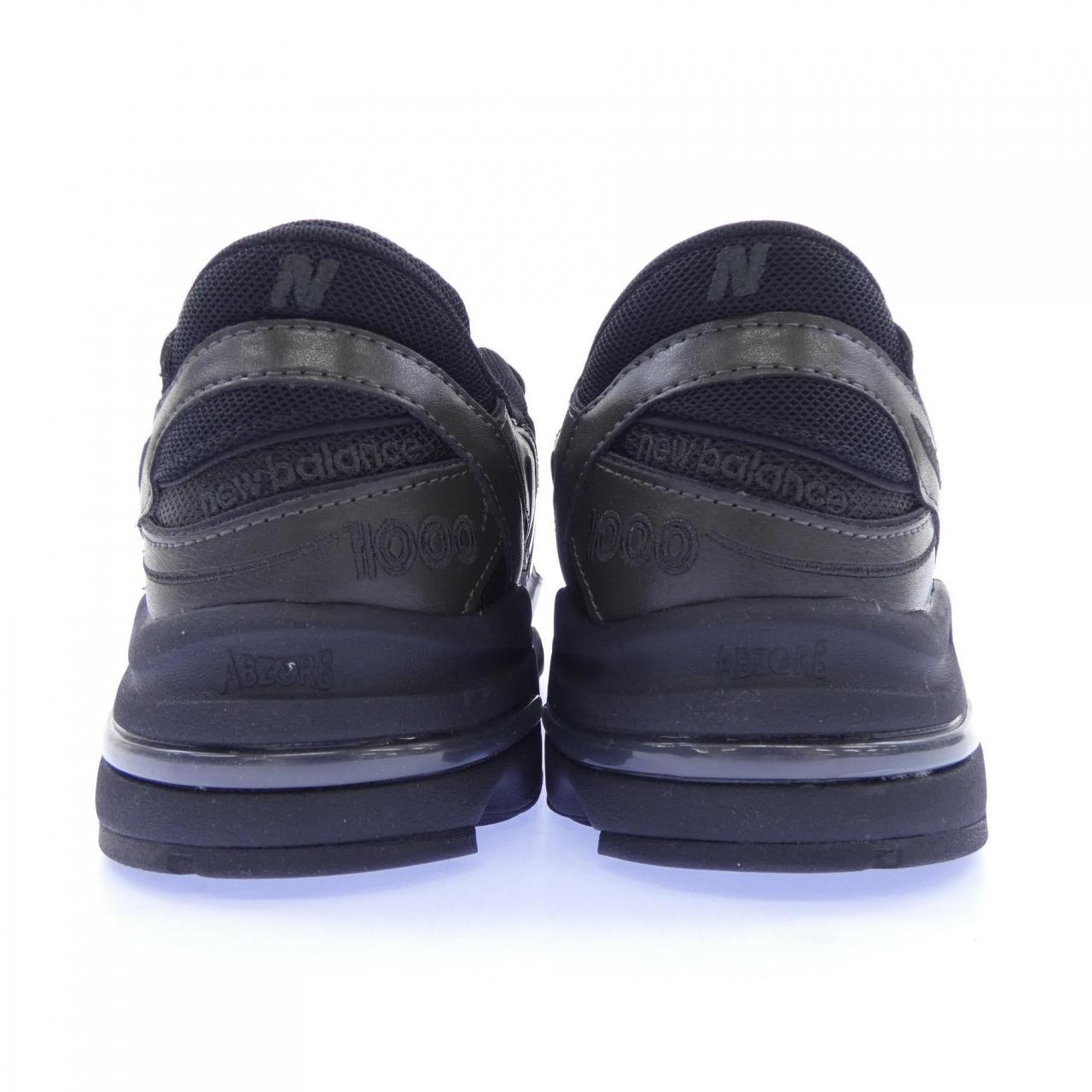 ニューバランス M1000UA スニーカー