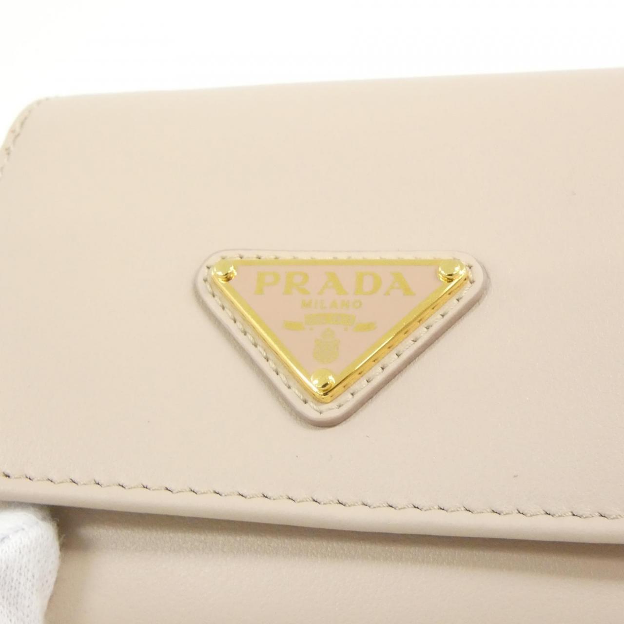 プラダ シティカーフ 財布