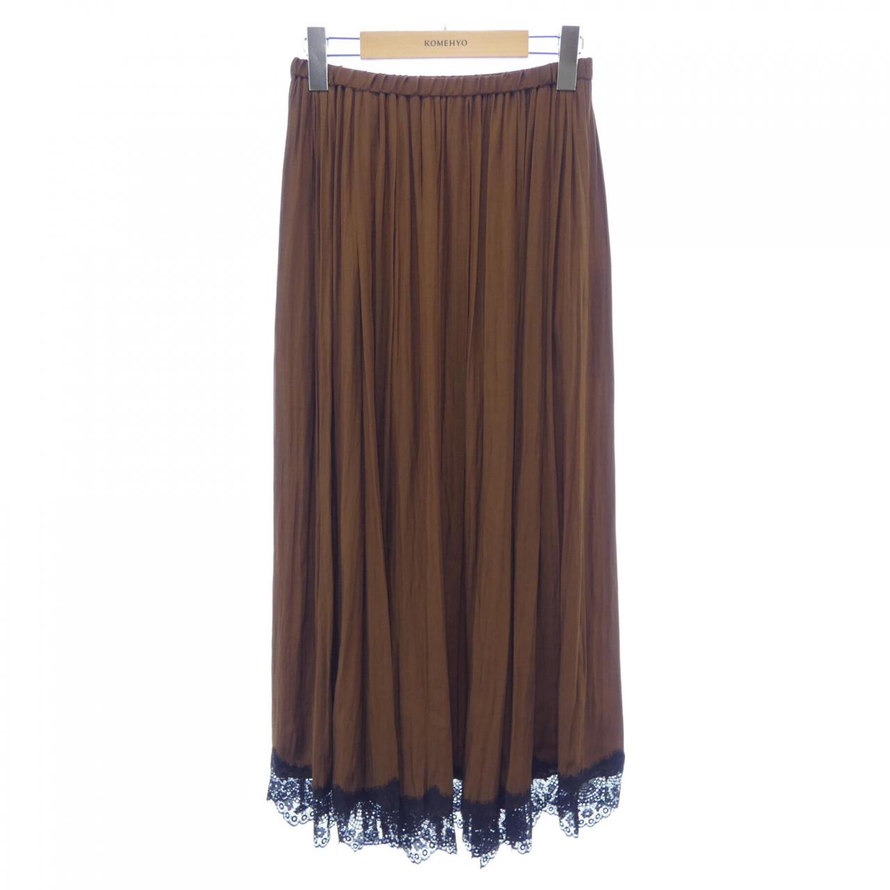 アッパーハイツ スカート