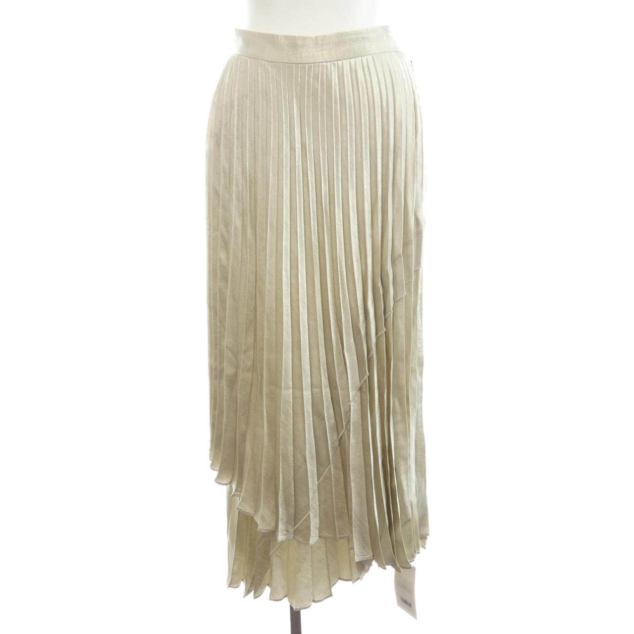アッパーハイツ スカート