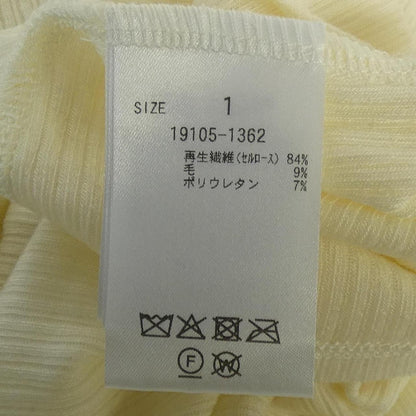クラネ トップス