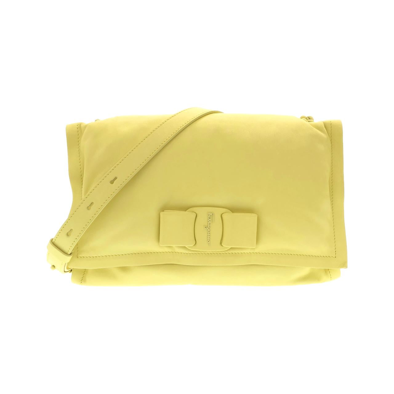 サルヴァトーレ フェラガモ VIVA BOW カーフショルダーバッグ