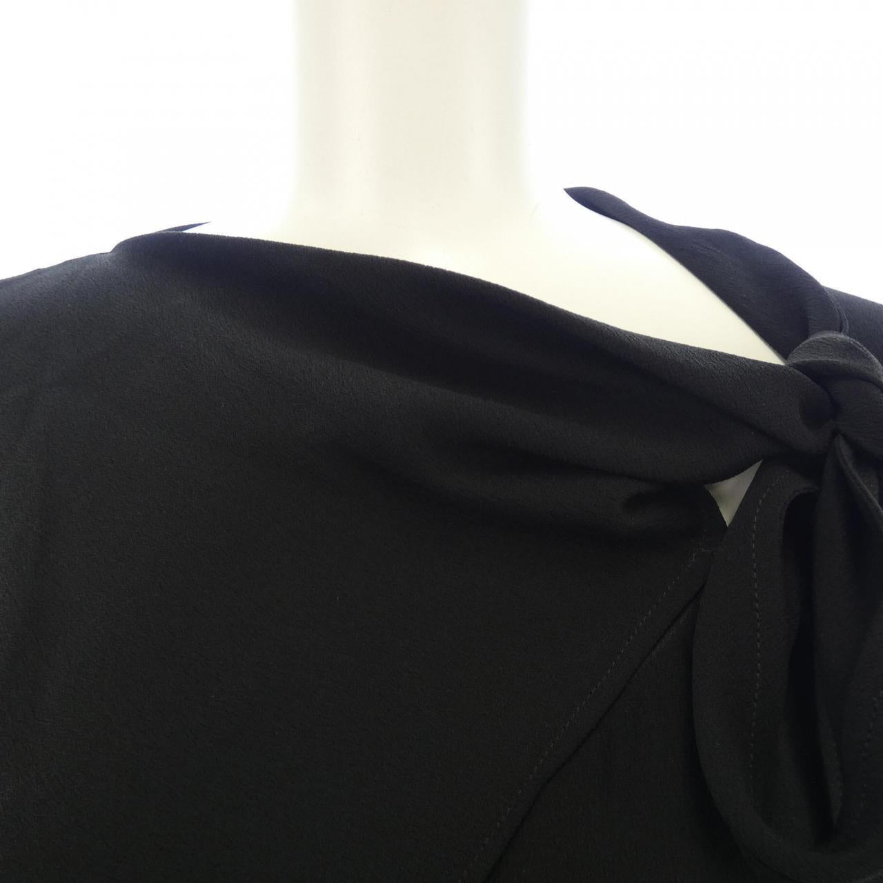 エルメス DRESS WITH TWILLY COLLAR シルクワンピース