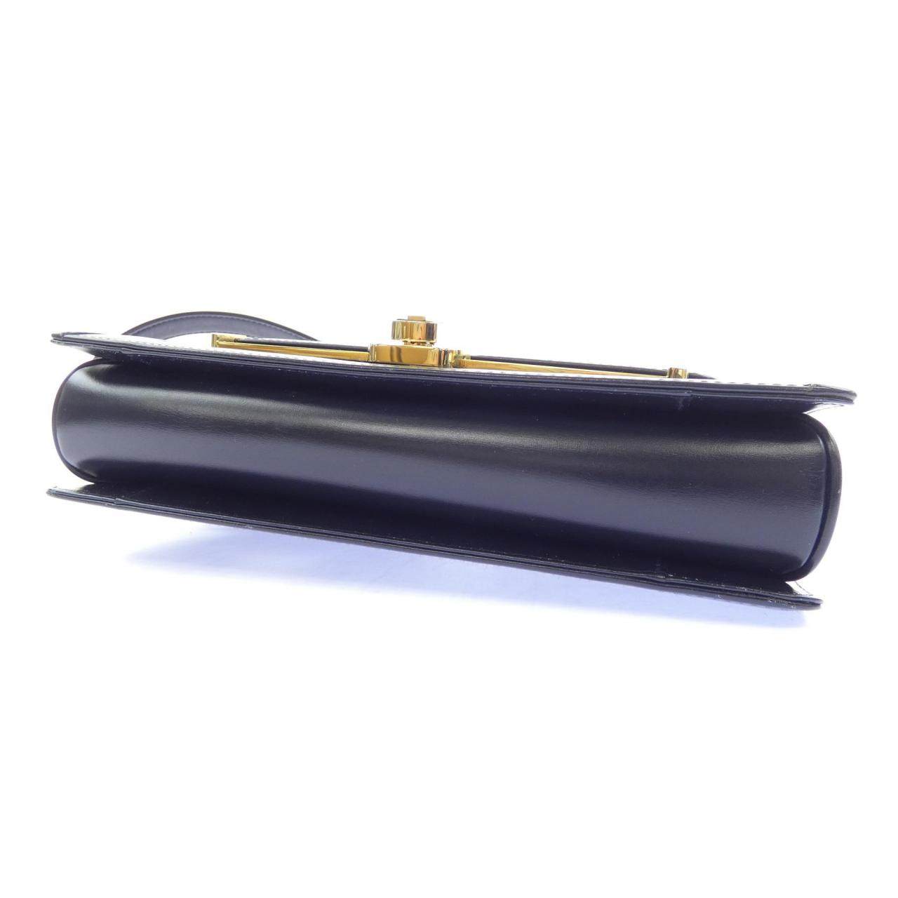 コンテス レザーショルダーバッグ