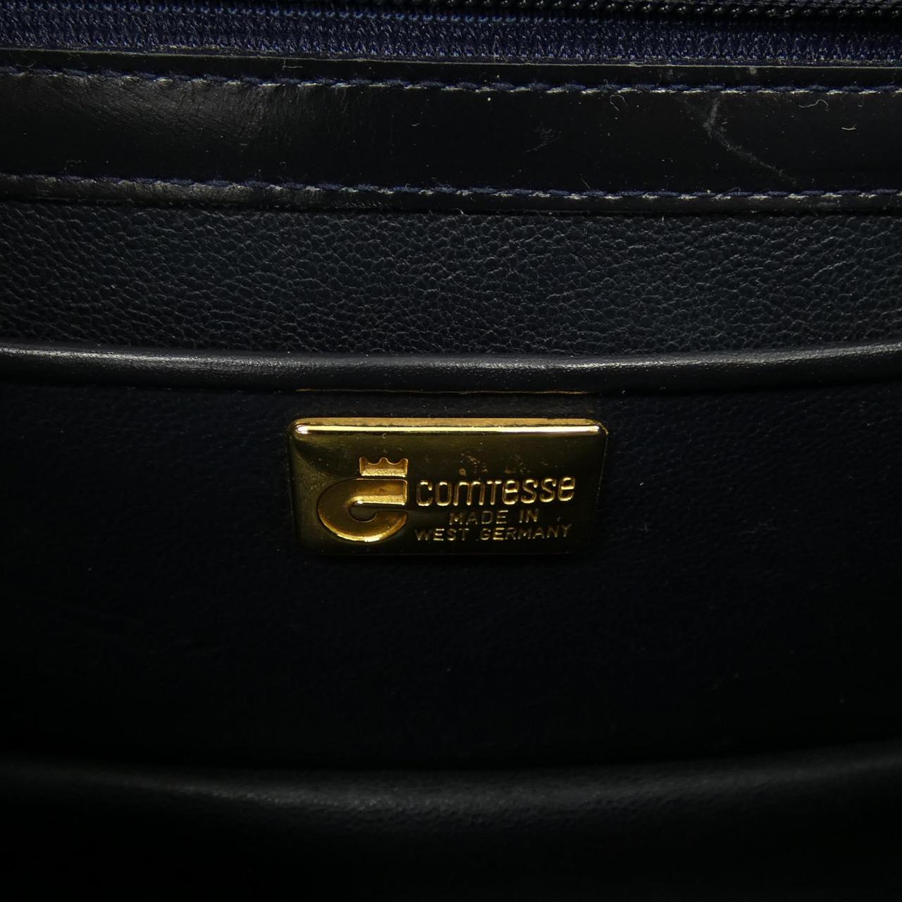 コンテス レザーショルダーバッグ