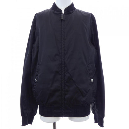 プラダ トライアングルロゴ RE-NYLON ブルゾン