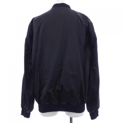 プラダ トライアングルロゴ RE-NYLON ブルゾン