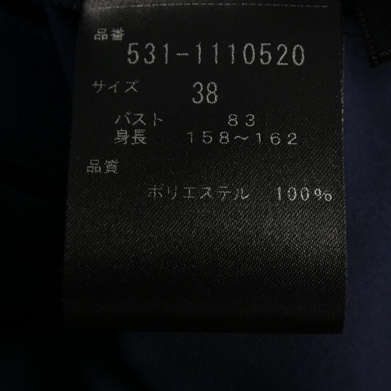 アドーア トップス