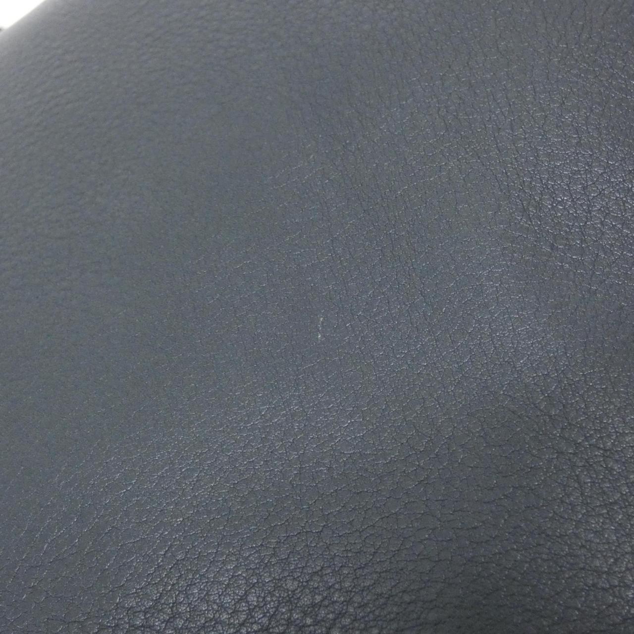 ロエベ レザーショルダーバッグ