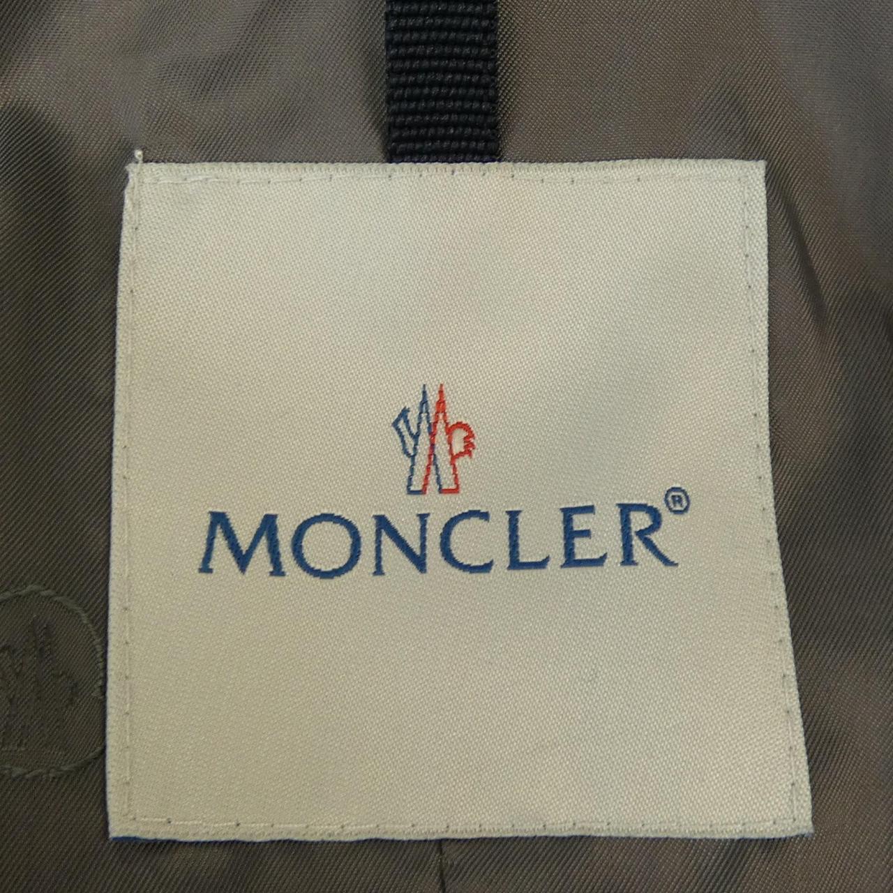 モンクレール MONTANA ダウンコート