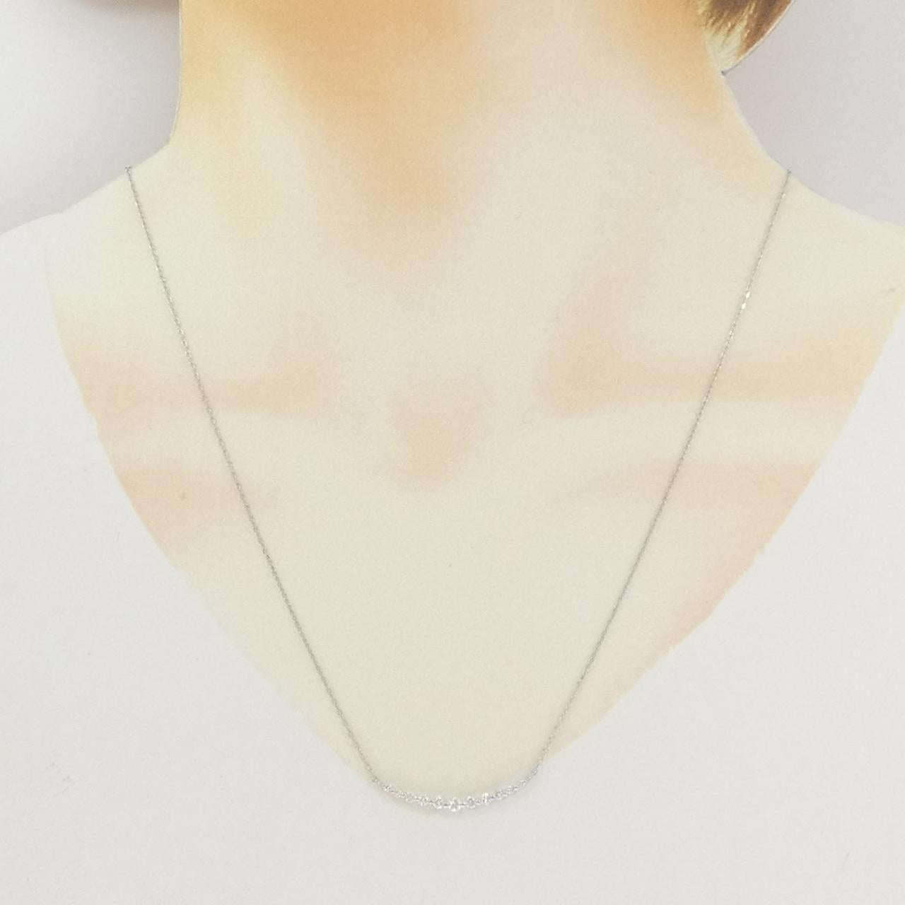 プラチナダイヤモンドネックレス