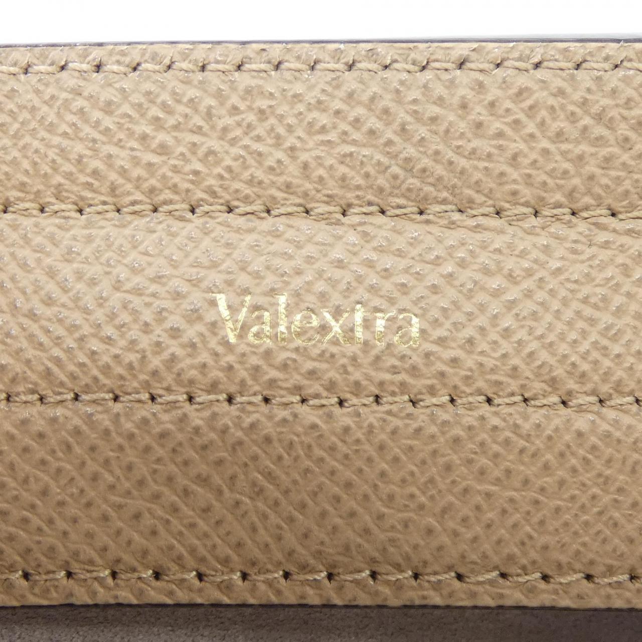 ヴァレクストラ ヴィヴィ ソフトカーフスキン フォンホルダー