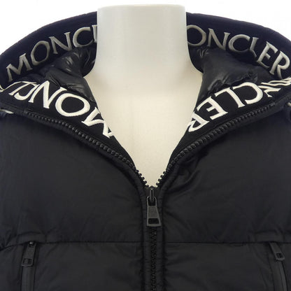 モンクレール MONTCLA ダウンジャケット