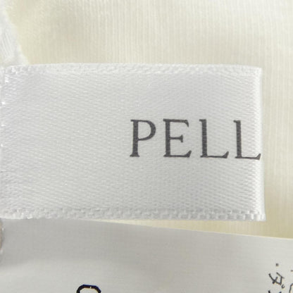 PELLICULE トップス