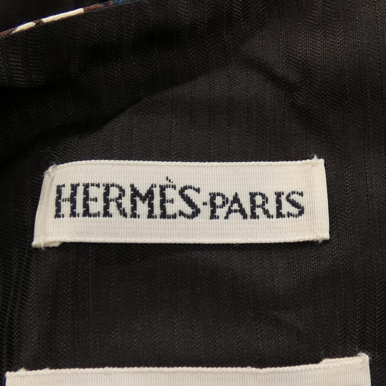 エルメス SOUS LE CEDRE ツイルレーヌ シルクベスト