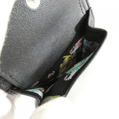 シャネル ラムスキン 二つ折り財布