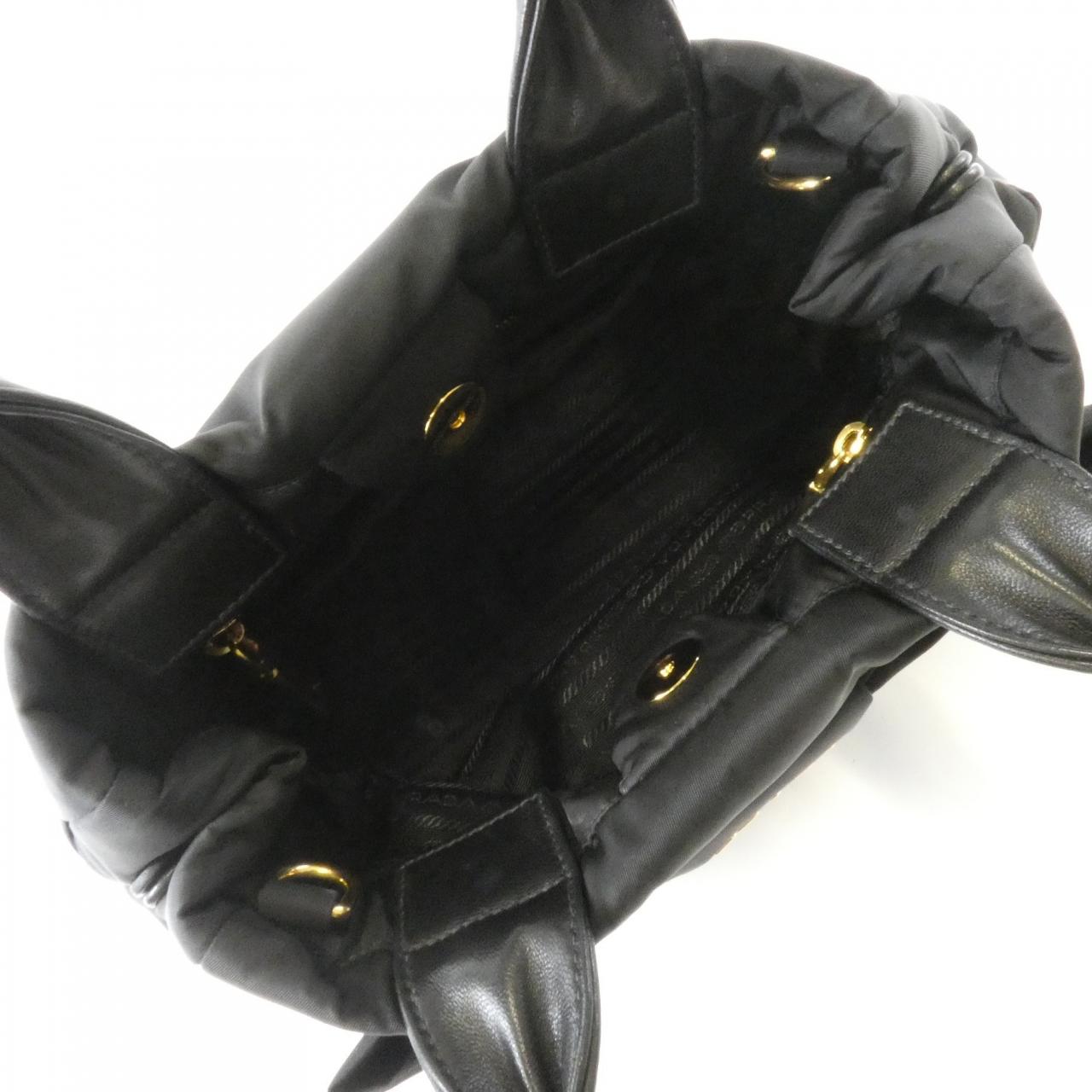 プラダ テスートボンバー ハンドバッグ