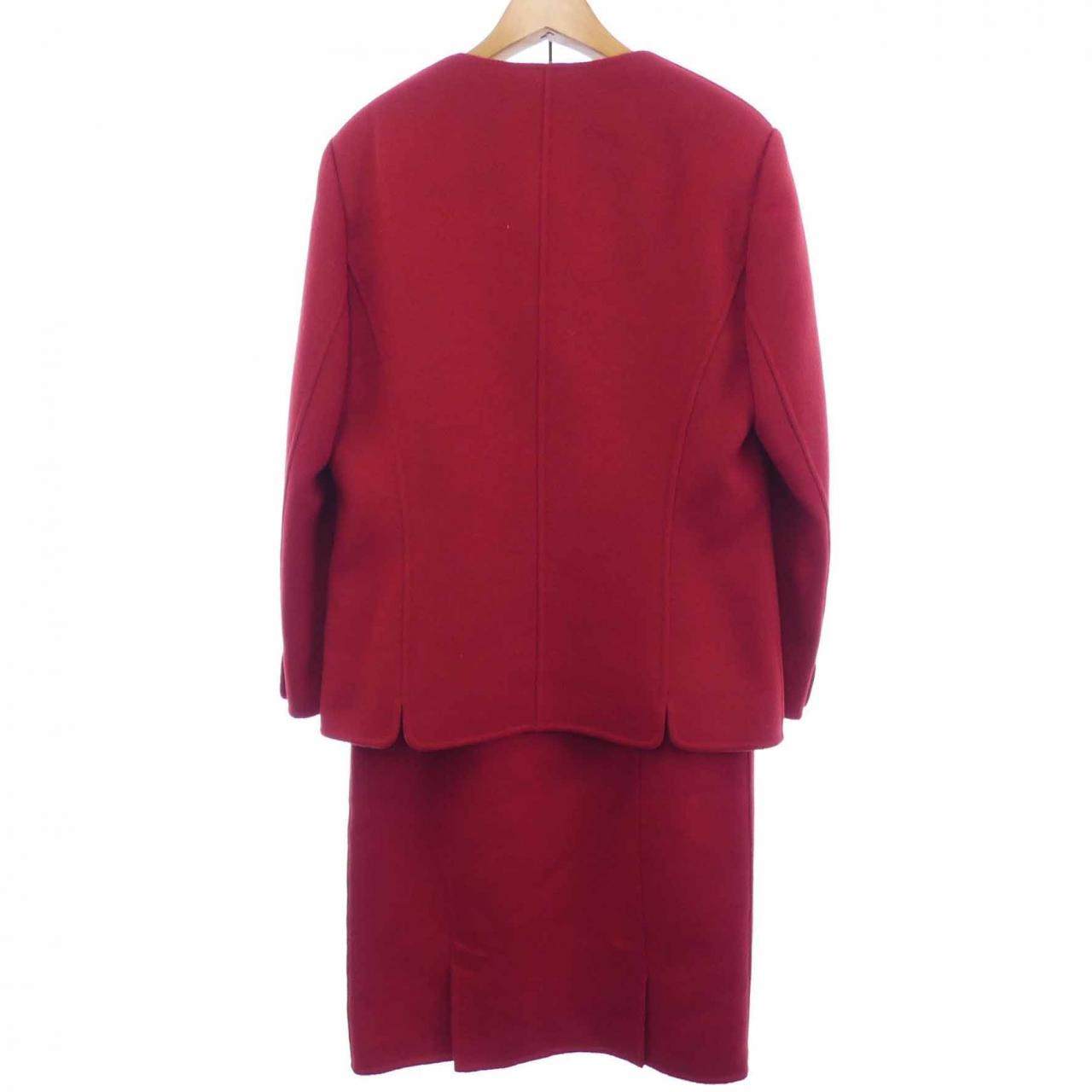 レオナールファッション カシミヤ スーツ