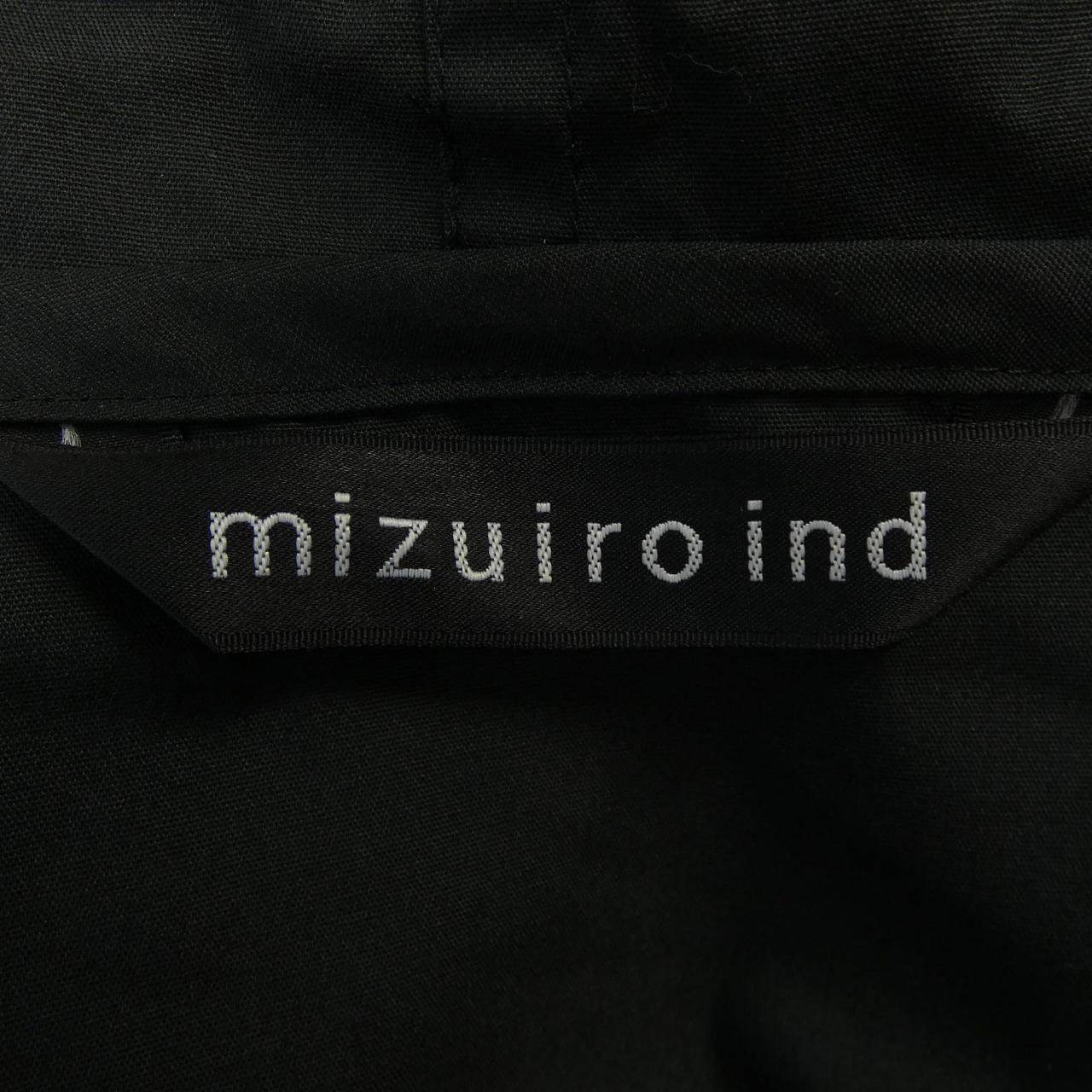 ミズイロインド ワンピース