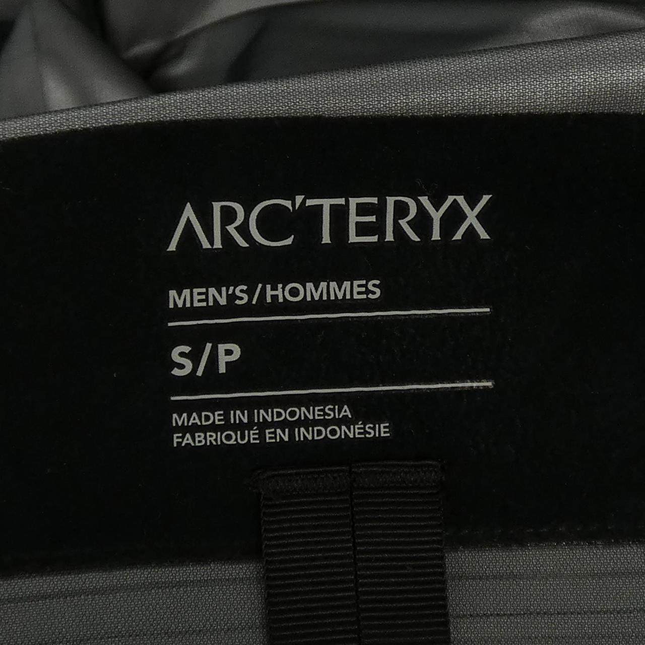 アークテリクス BETA GORE-TEX ジャケット