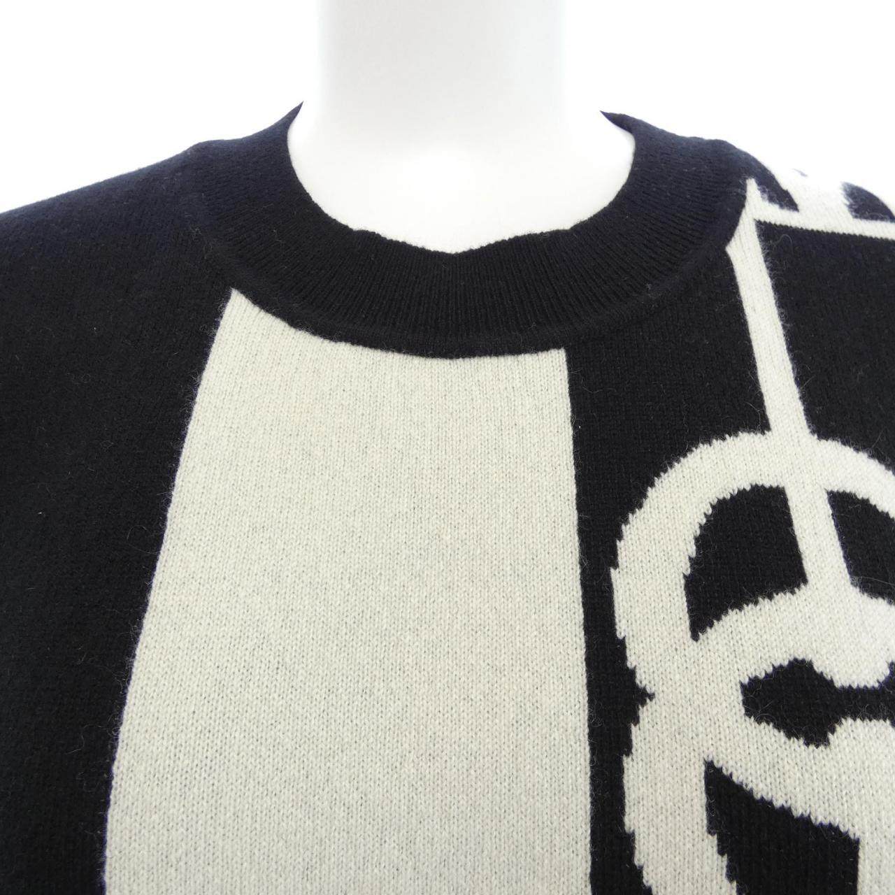 エルメス クリケティス カシミヤ ベスト