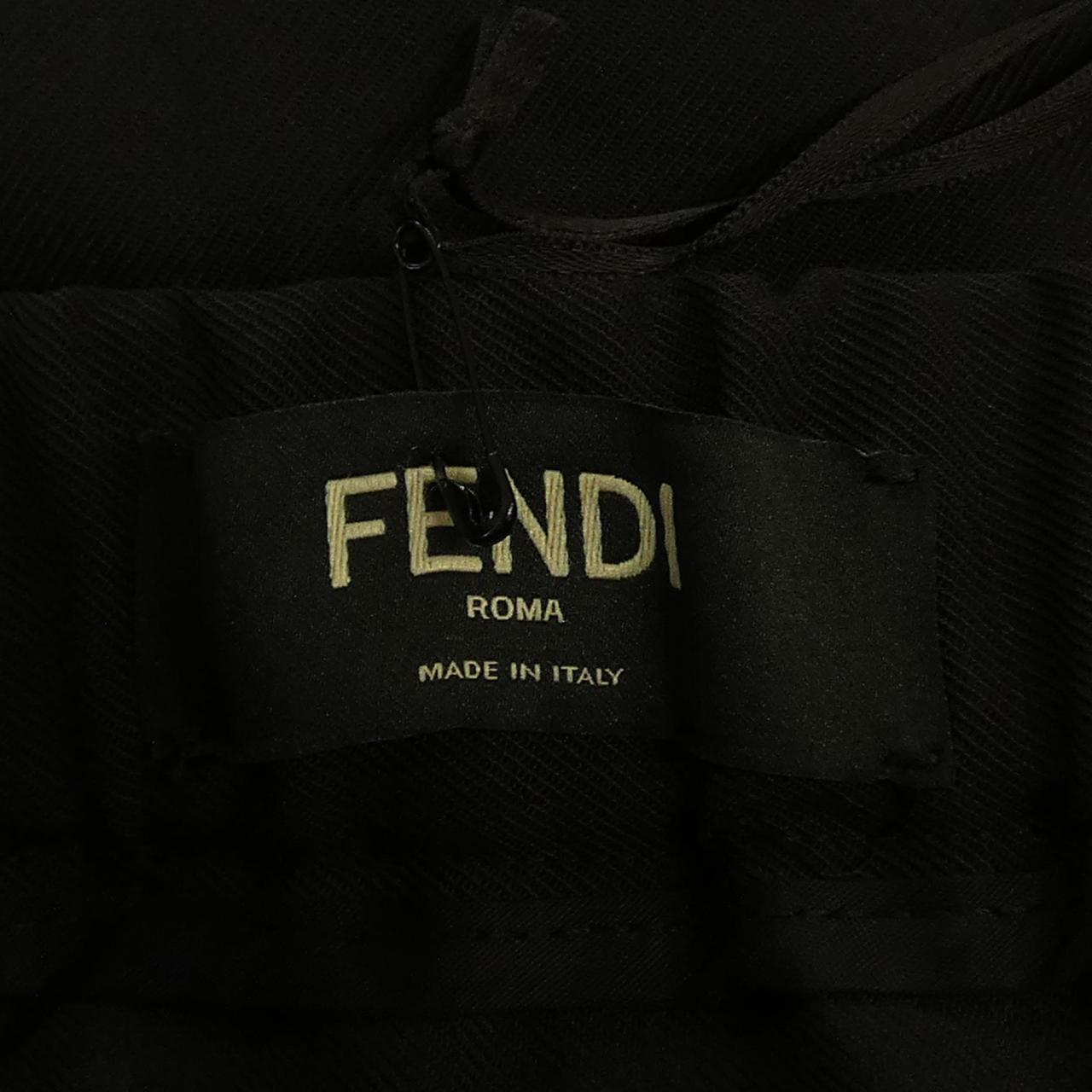 フェンディ パンツ