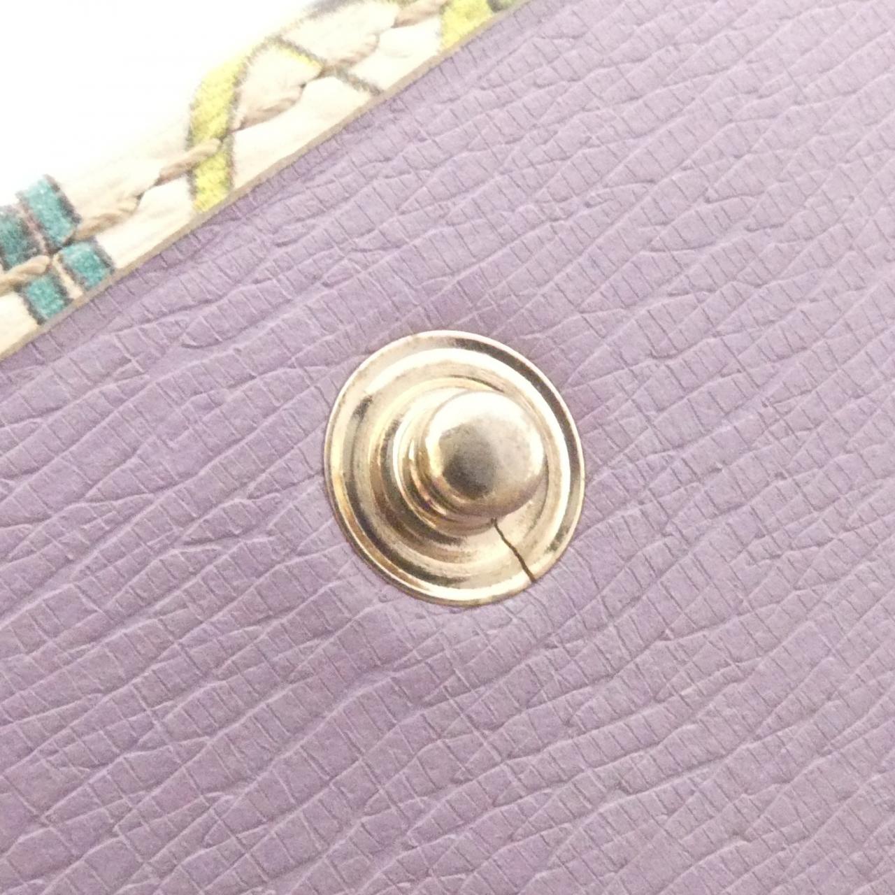 グッチ フローラレザー長財布
