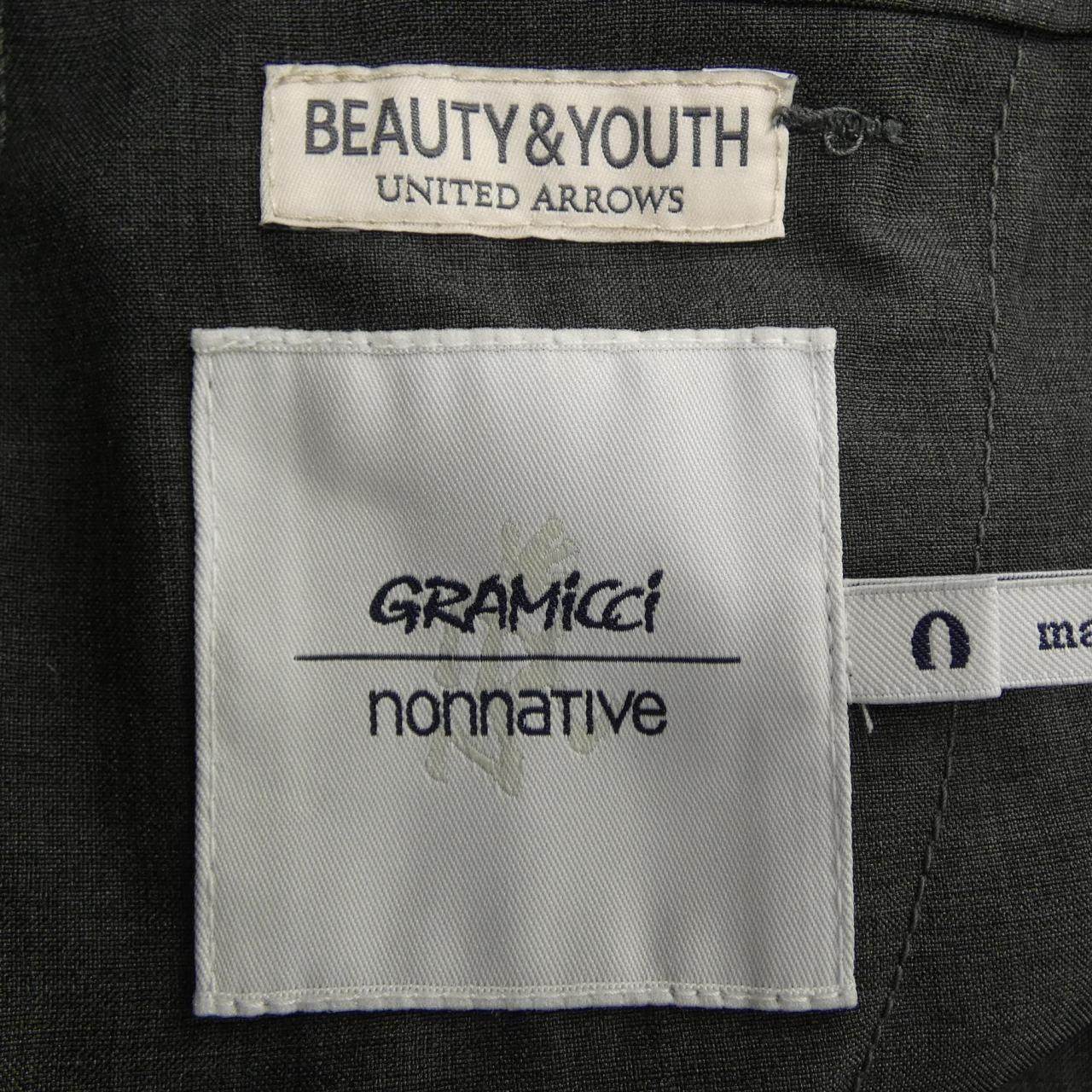 ノンネイティブ GRAMICCI パンツ