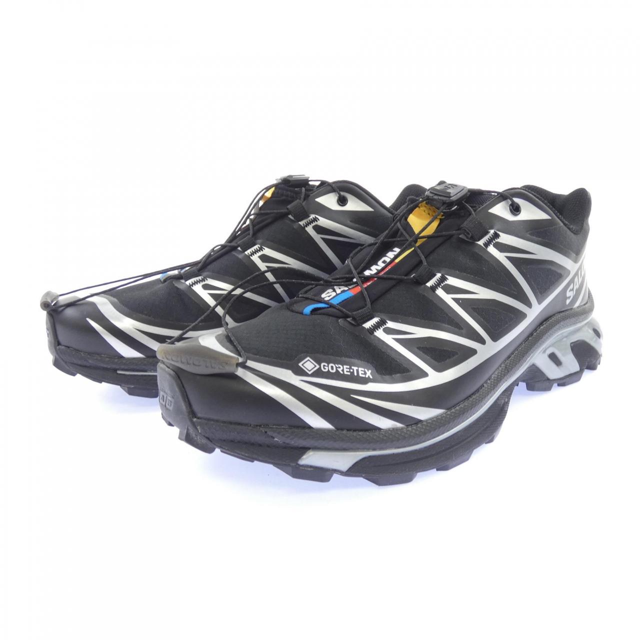 サロモン GORE-TEX スニーカー