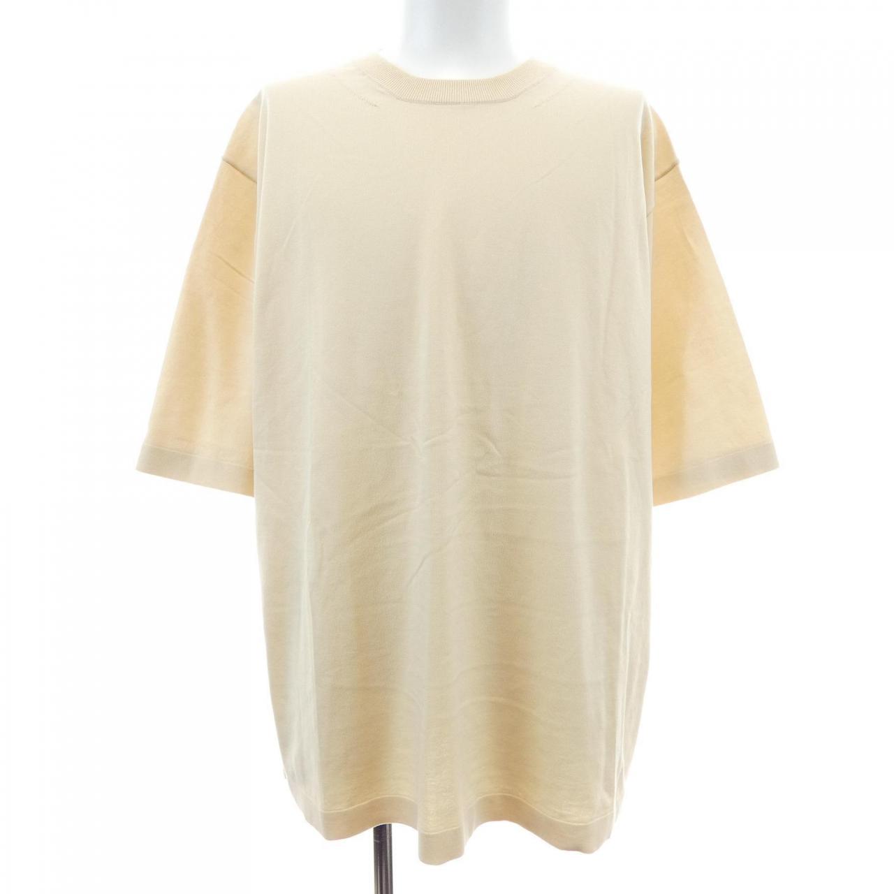 オーラリー Tシャツ