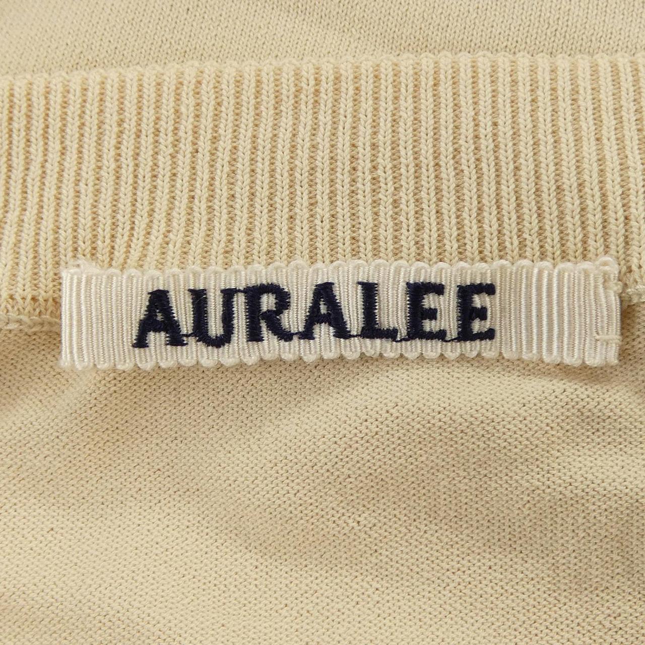 オーラリー Tシャツ