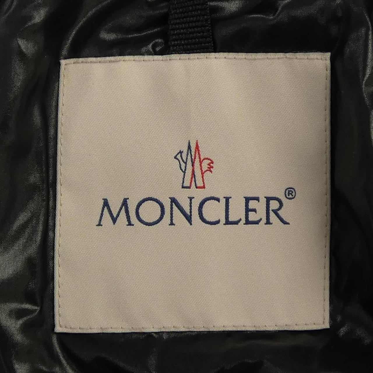 モンクレール MONTCLA ダウンジャケット