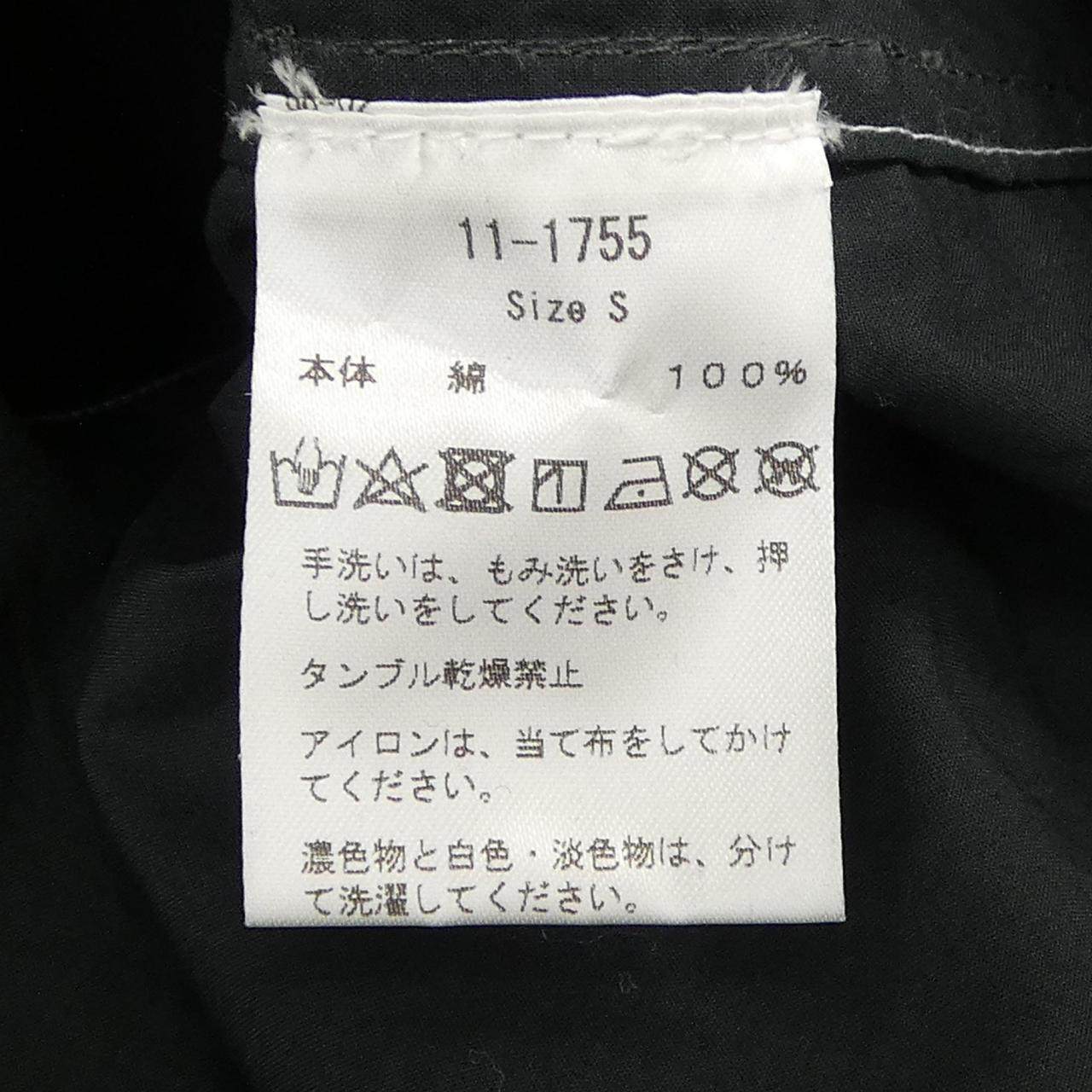 moncao シャツ