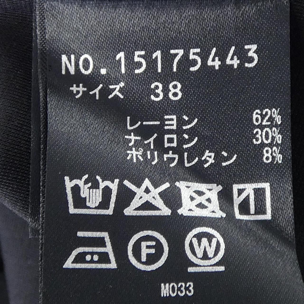 ヴィヴィアンタム ワンピース