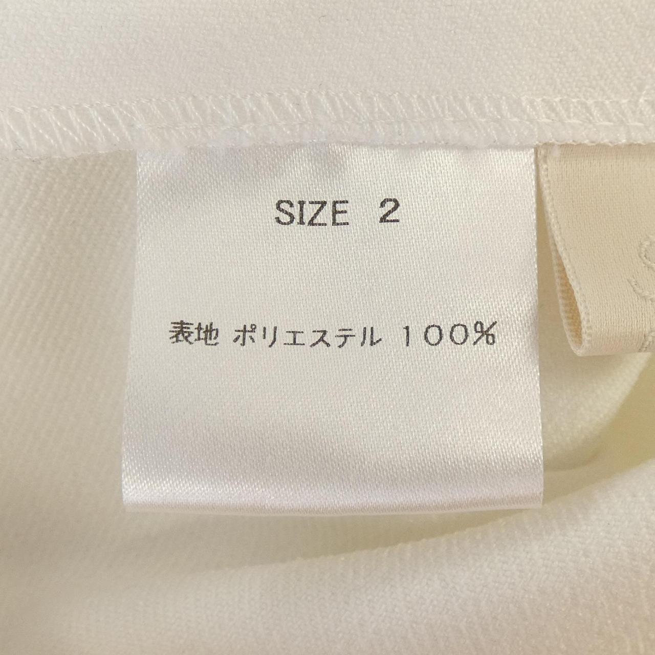 シーニュ トップス