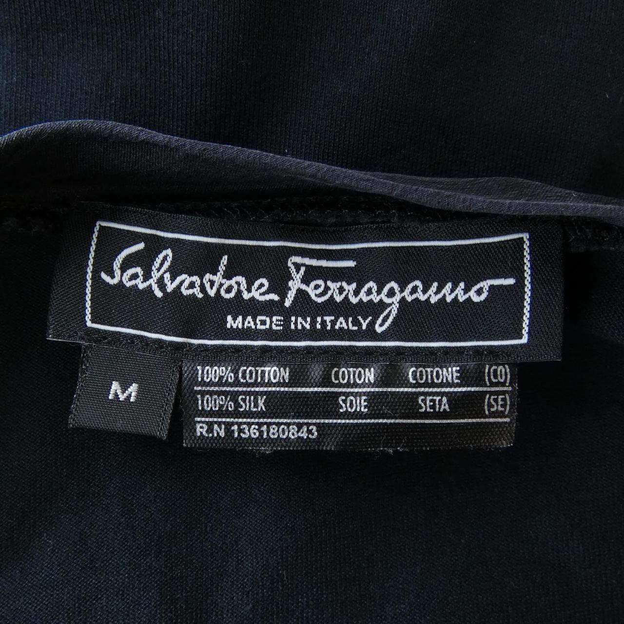 サルヴァトーレ フェラガモ コットンTシャツ