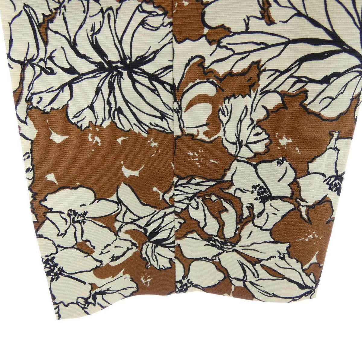 マックスマーラウィークエンド パンツ