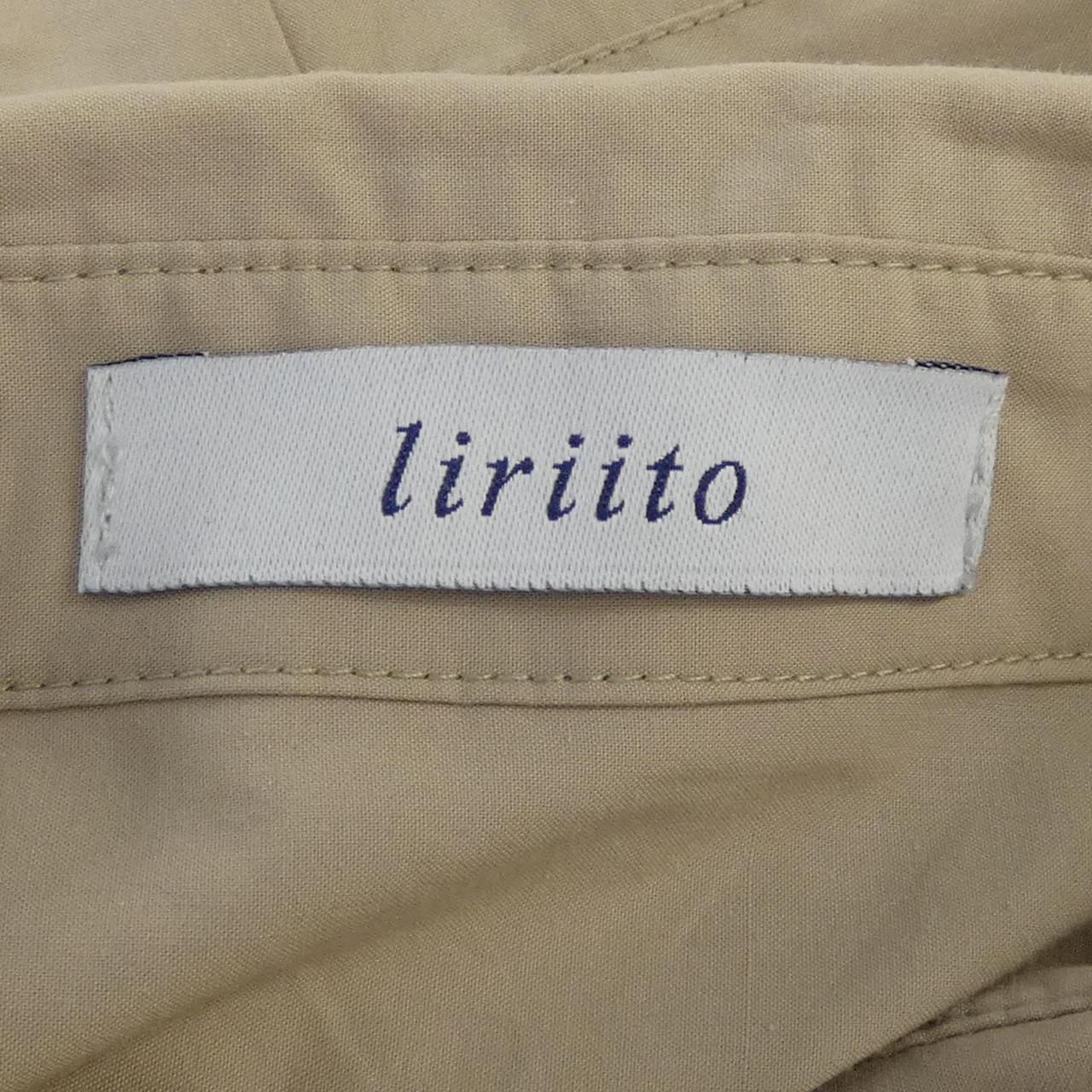 liriito コットンシャツ