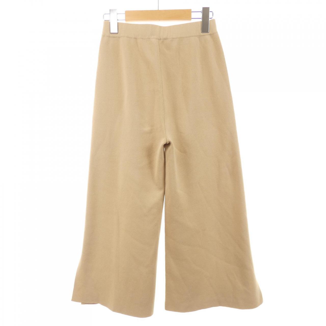 クルチアーニ パンツ