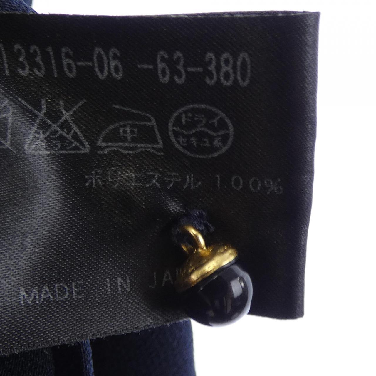 アナイ トップス