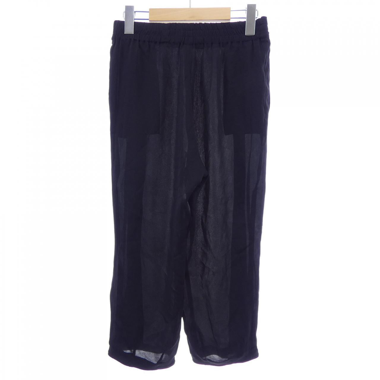 グッチ クロップドパンツ