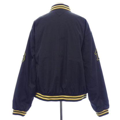プラダ Re Nylon スタジャン