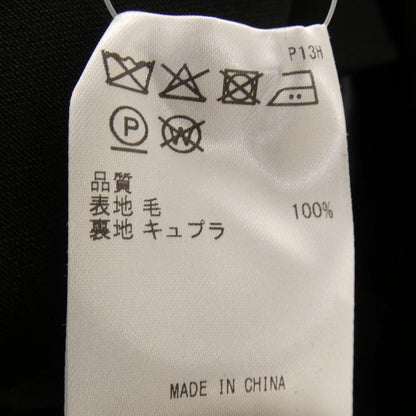 ゴタイリク スーツ