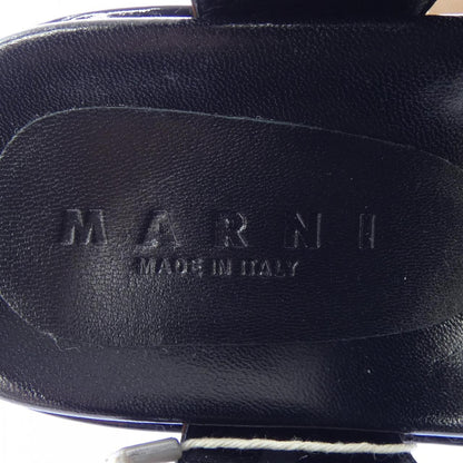 マルニ レザーサンダル