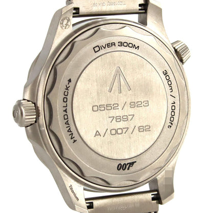 オメガ シーマスター ダイバー300M 007エディション チタン 自動巻